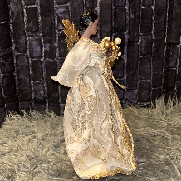 Golden Holiday Christmas Angel Topper African American 14” - Picture 9 of 13
